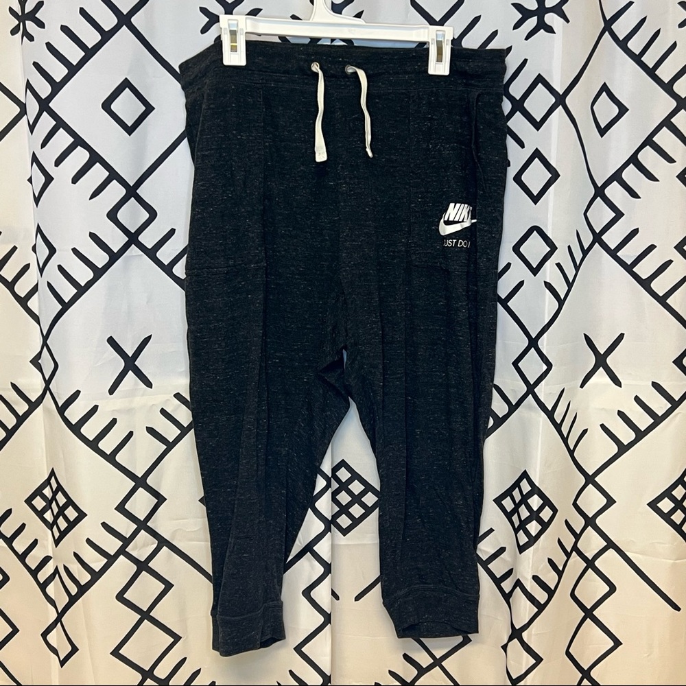 Nike Capri Cropped Comfortable Sweatpants Nike Sweats Women’s Size 1x
